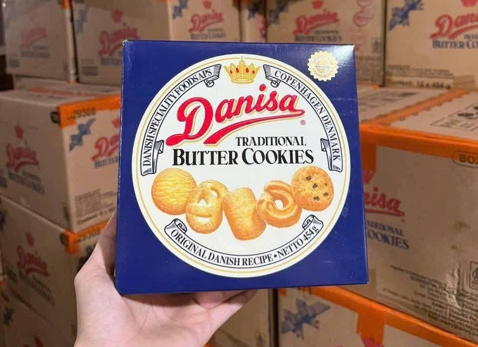 1 thùng bánh quy bơ DANISA hộp 454g gồm 12 hộp nhỏ có tặng kèm túi đựng có quai xách tiện lợi