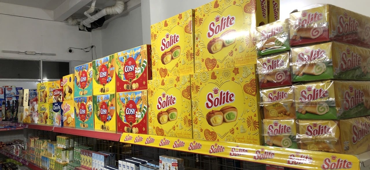 Có thể mua bánh cuộn kem SOLITE vị bơ sữa tại các siêu thị hoặc cửa hàng bán lẻ trên toàn quốc