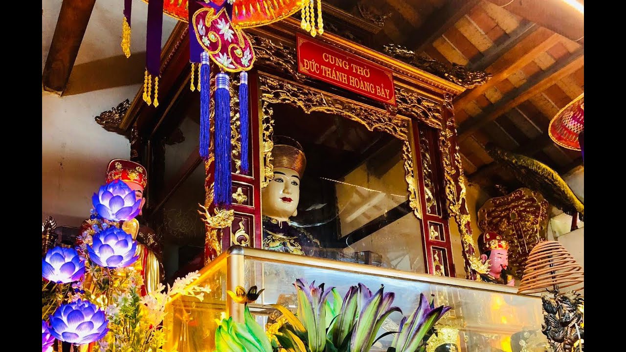 Đền làng Lúc thờ Đức thánh Hoàng Bảy