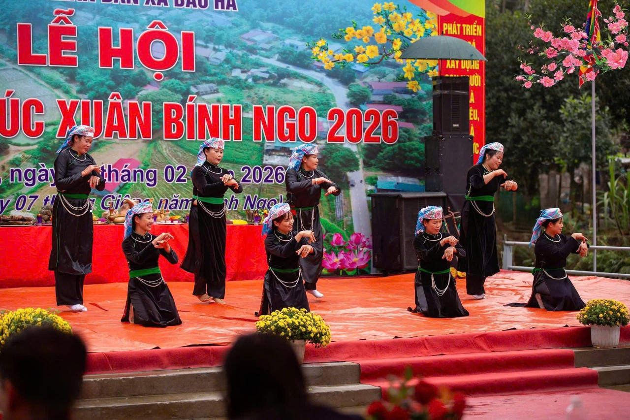 Lễ hội làng Lúc được tổ chức vào mùng 7 tháng Giêng âm lịch