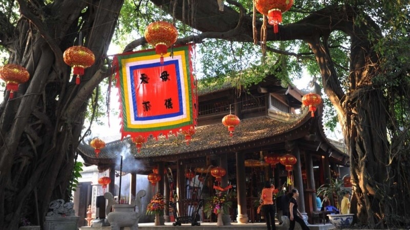 Đền Mẫu là ngôi đền thuộc quần thể di tích Phố Hiến của tỉnh Hưng Yên