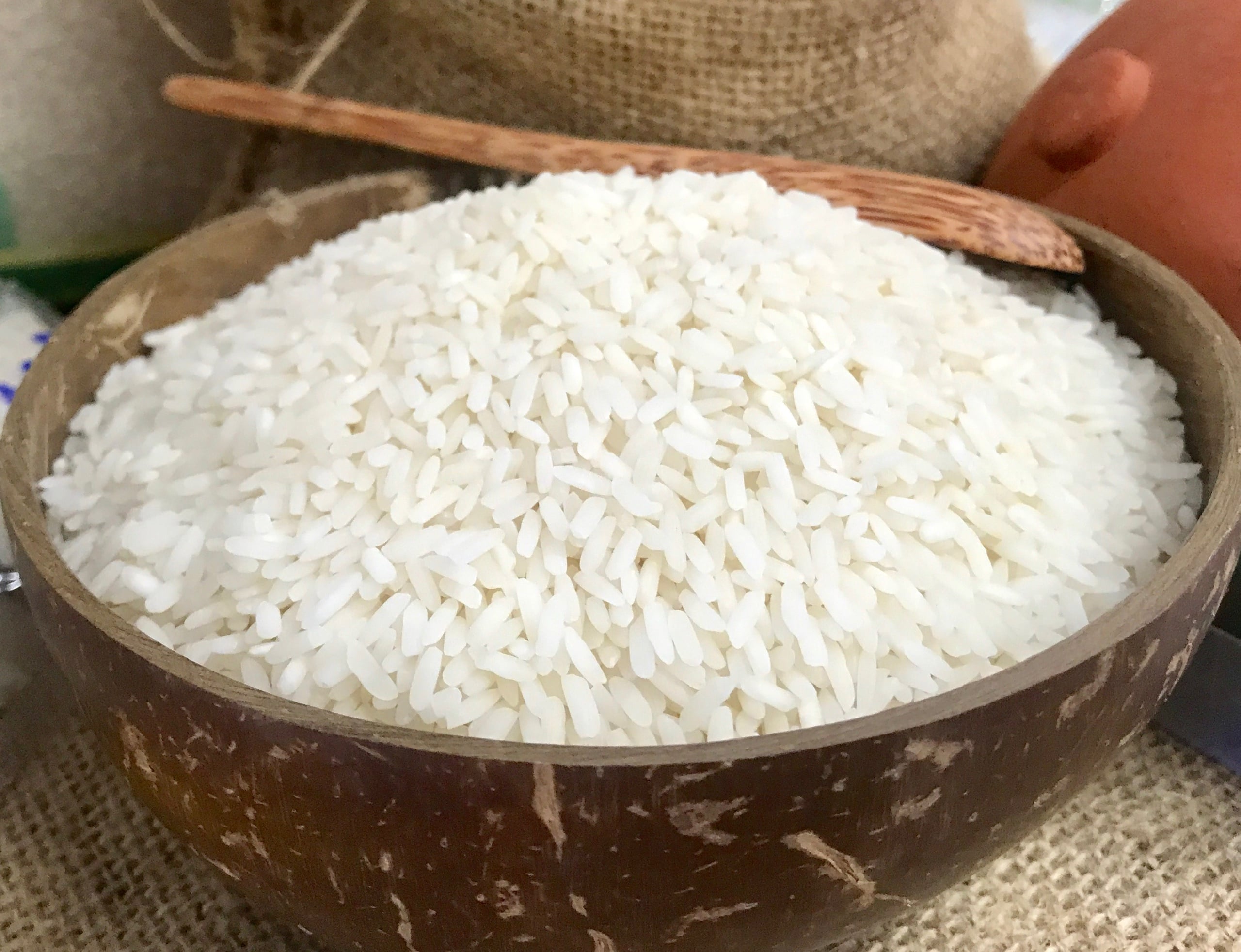 Gạo tẻ làm tăng đường huyết trong máu chậm hơn gạo nếp