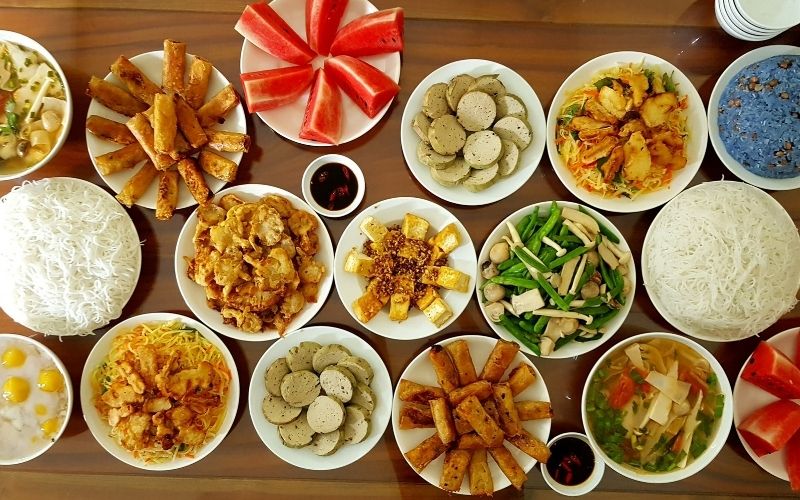 Mâm cúng chay thanh tịnh dâng Phật ngày rằm tháng 3