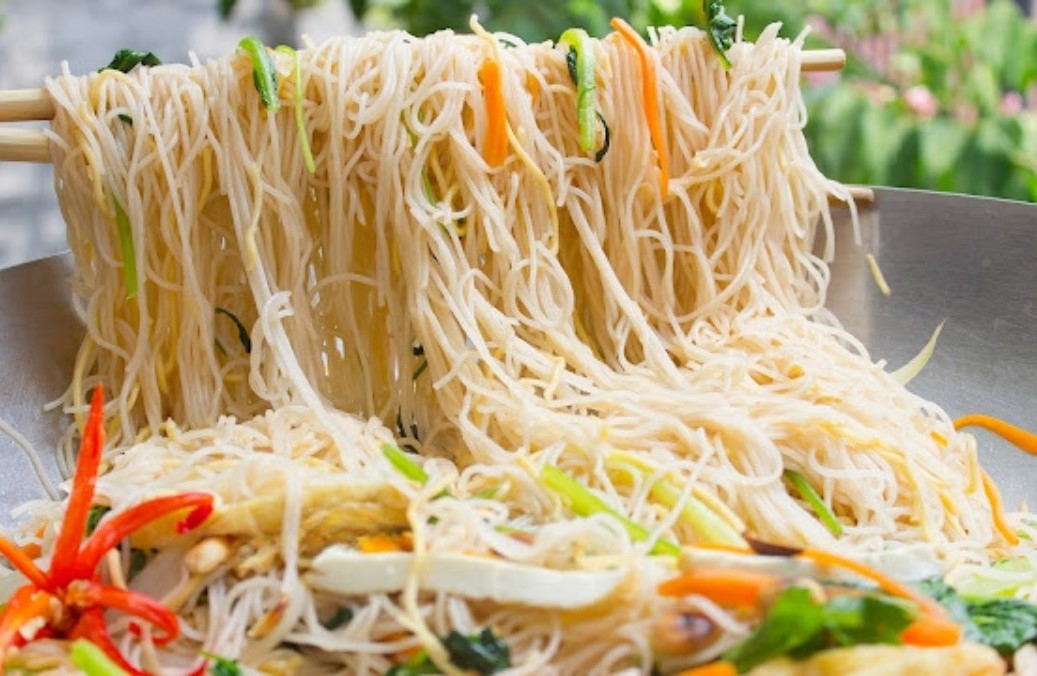 Bún gạo trở thành lựa chọn phù hợp cho những ngày bận rộn