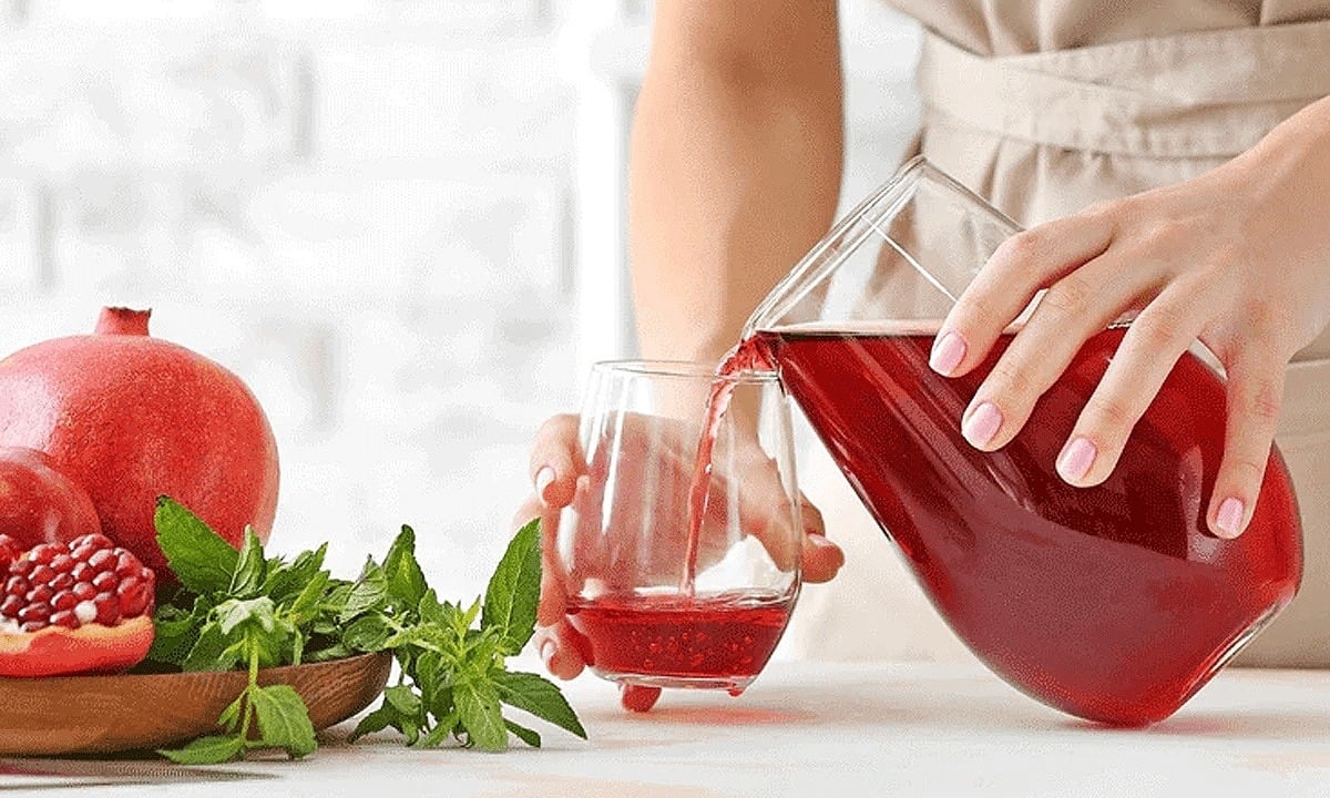 Uống nước lựu thường xuyên mang lại rất nhiều lợi ích cho sức khỏe