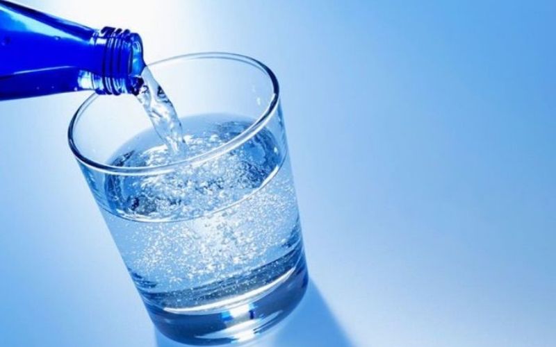 Nước khoáng có gas mang lại lợi ích nếu sử dụng đúng cách