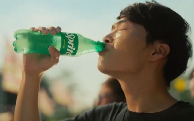 Uống nhiều nước ngọt có ga có thể ảnh hưởng tiêu cực đến sức khỏe