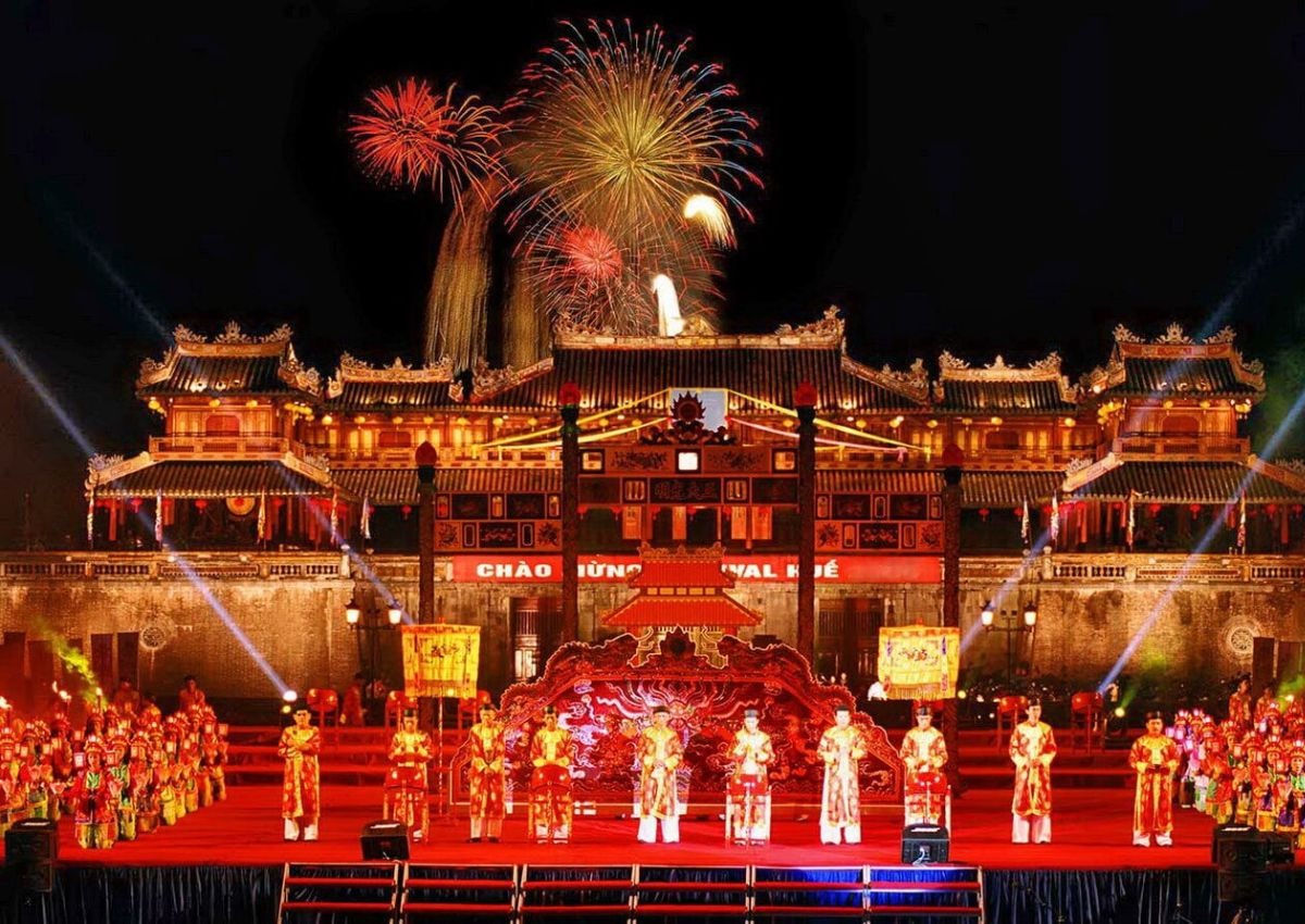 Nên đến Huế dịp đầu năm để tham gia vào các lễ hội truyền thống