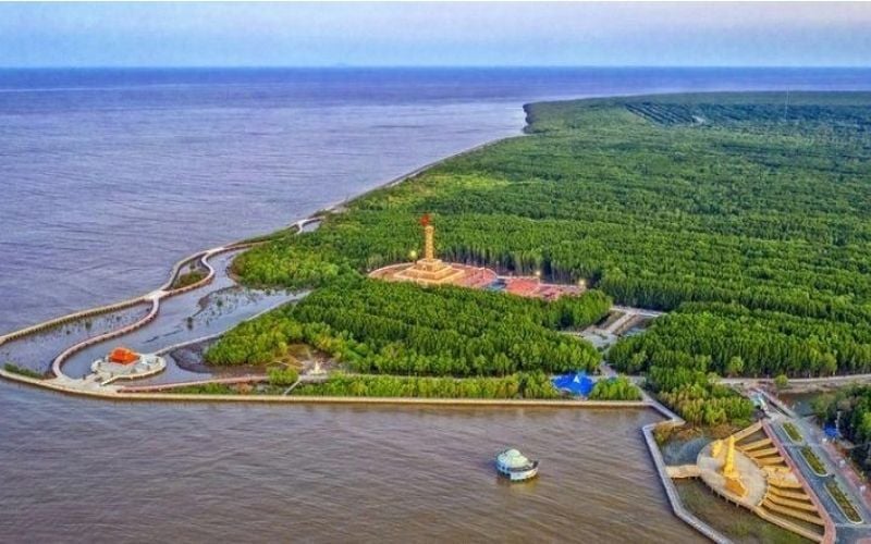 Mũi Cà Mau là điểm cực Nam thiêng liêng của Tổ quốc