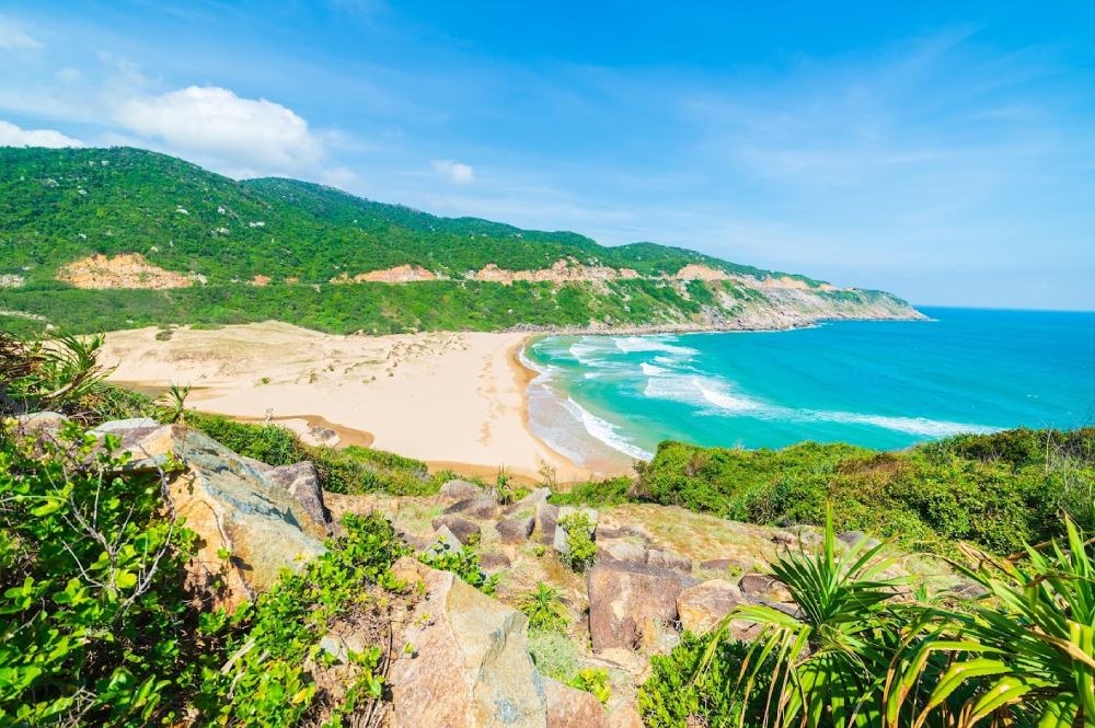 Thời điểm lý tưởng để du lịch Tuy Hòa là từ tháng 1 đến tháng 8 