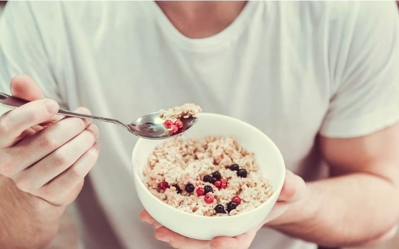 Yến mạch cung cấp năng lượng và hỗ trợ tăng cơ hiệu quả