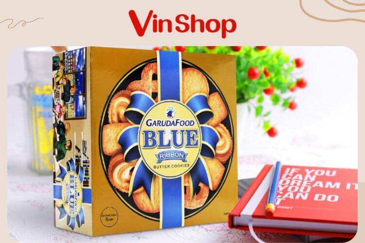 Bánh quy hộp thiếc Blue phù hợp cho cả trẻ nhỏ và người lớn