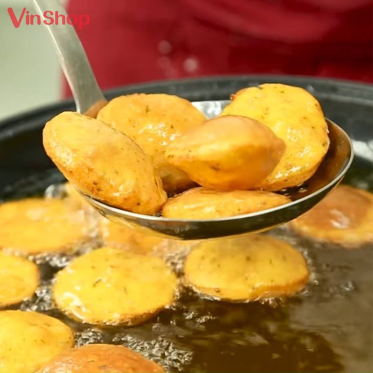 Cách làm bánh khoai tây 2