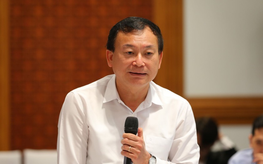 PGS.TS. Nguyễn Quang Tuyến, Phó Chủ tịch Hội đồng trường, Trưởng khoa Pháp luật Kinh tế, Trường Đại học Luật Hà Nội