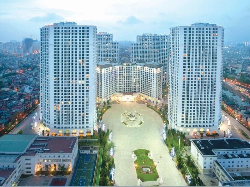 khu-chung-cu-royal-city-co-khoa-day-boi-nao-cho-tre-em-onehousing-1