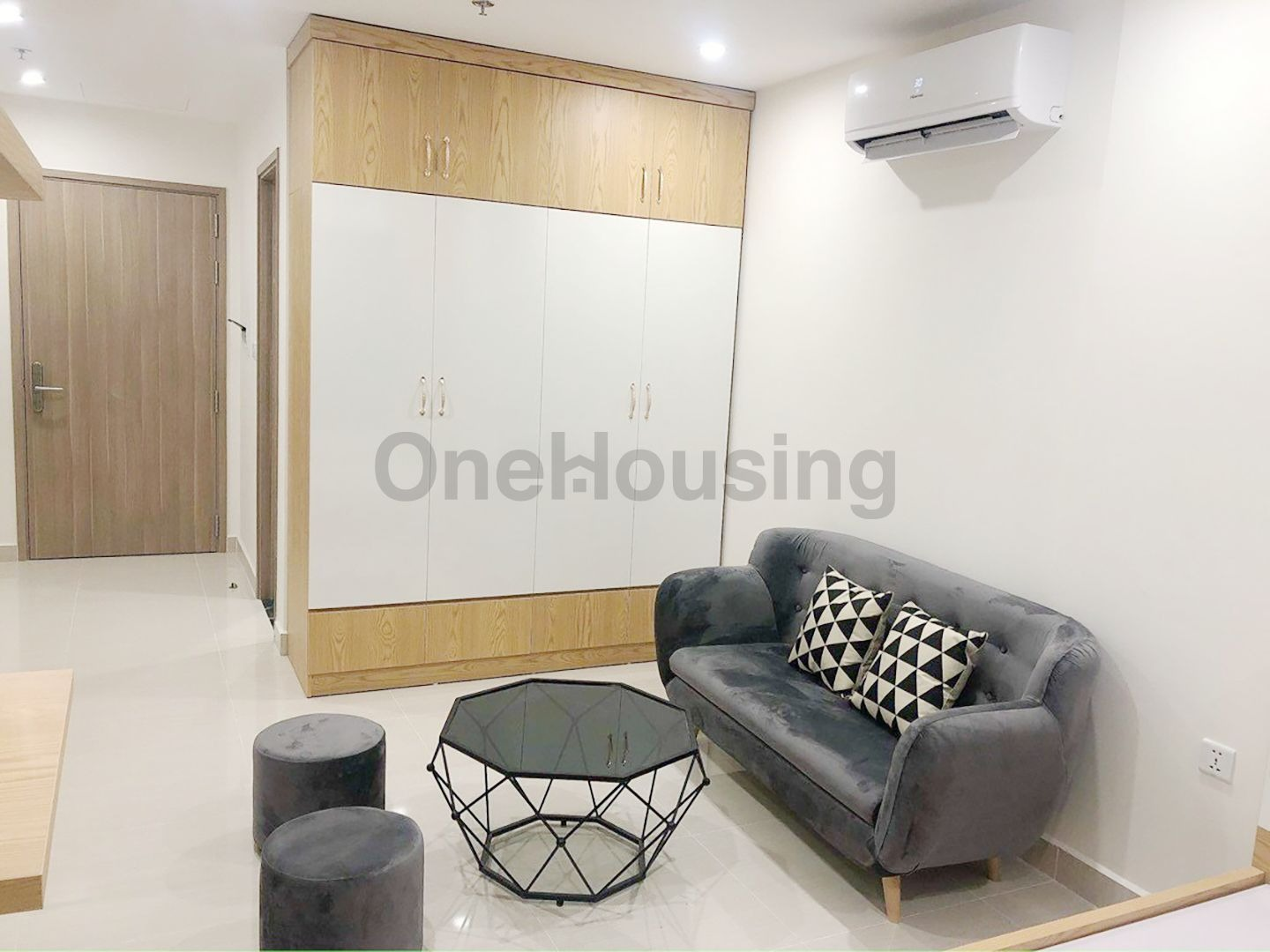 gan-hoc-vien-toa-an-co-chung-cu-nao-dang-ban-can-ho-studio-onehousing-2