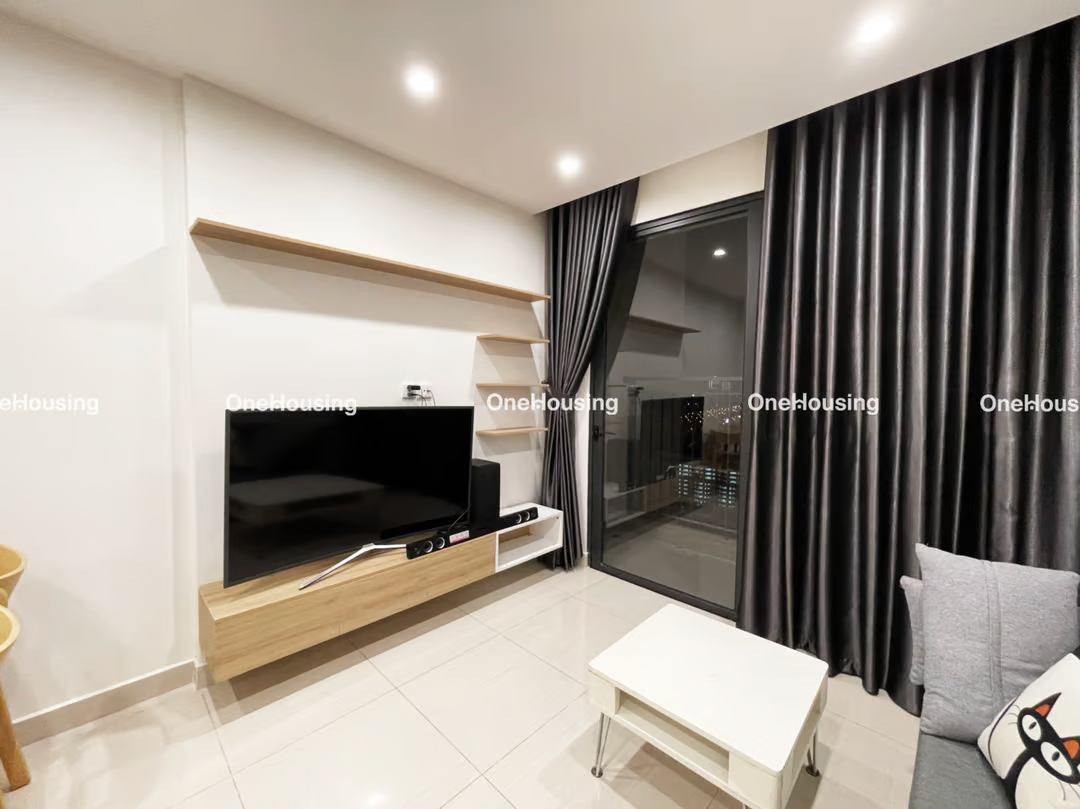 can-2pn-toa-s103-the-sapphire-vinhomes-smart-city-huong-dong-nam-co-gia-bao-nhieu-1m2-onehousing-4